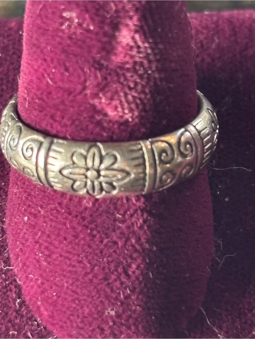 Brighton Floral Scroll Band Ring - Silver Sterling - Picture 1 of 4